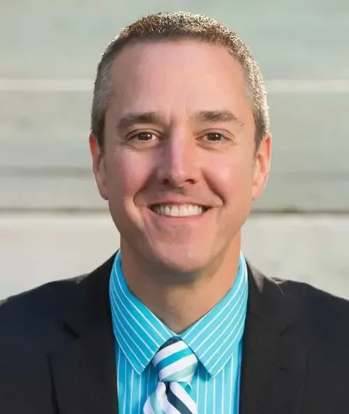 Dr. Chris Palmer